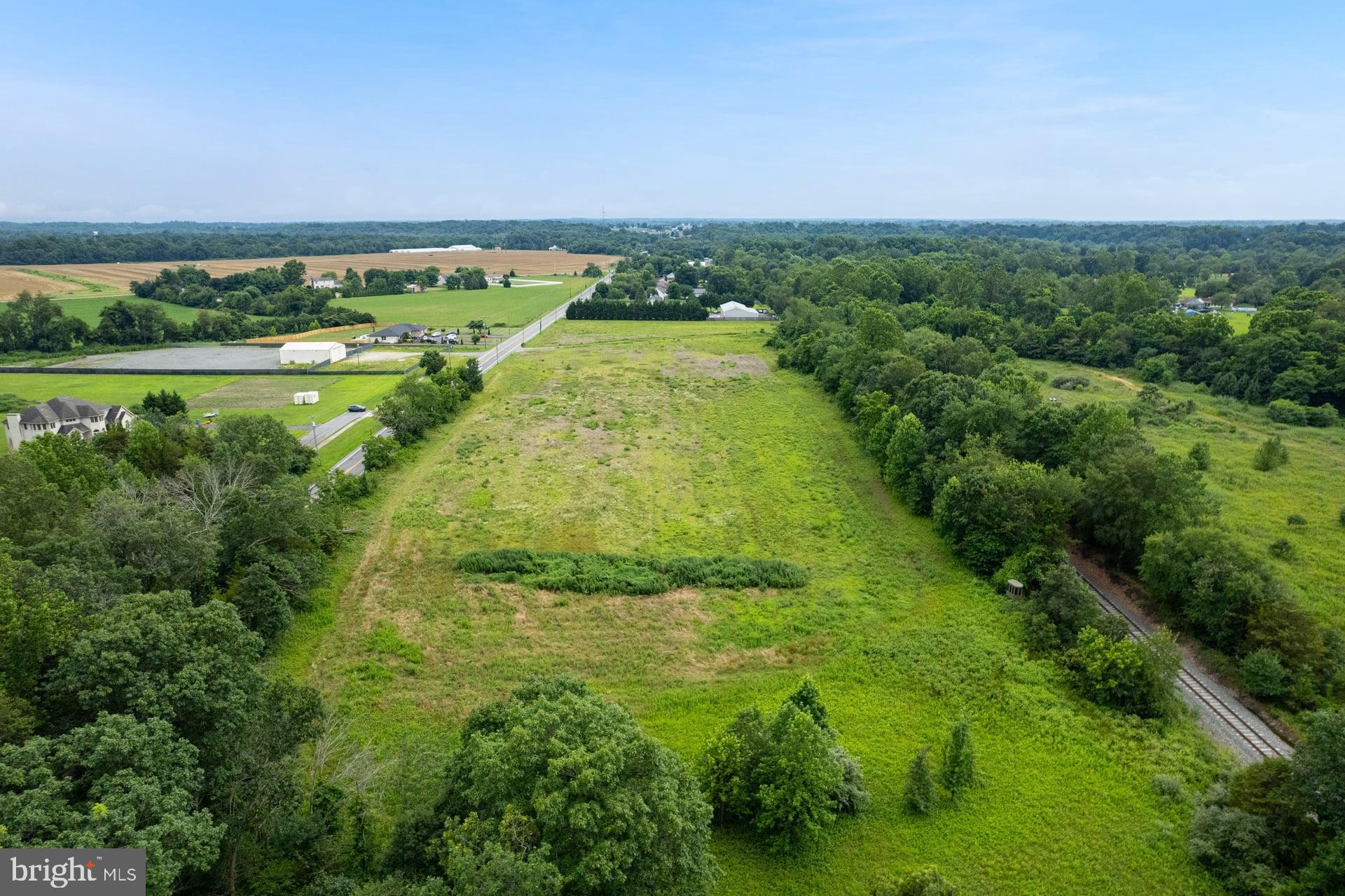 555 Woodstown Road Swedesboro, NJ 08085 - Photo 5 of 19