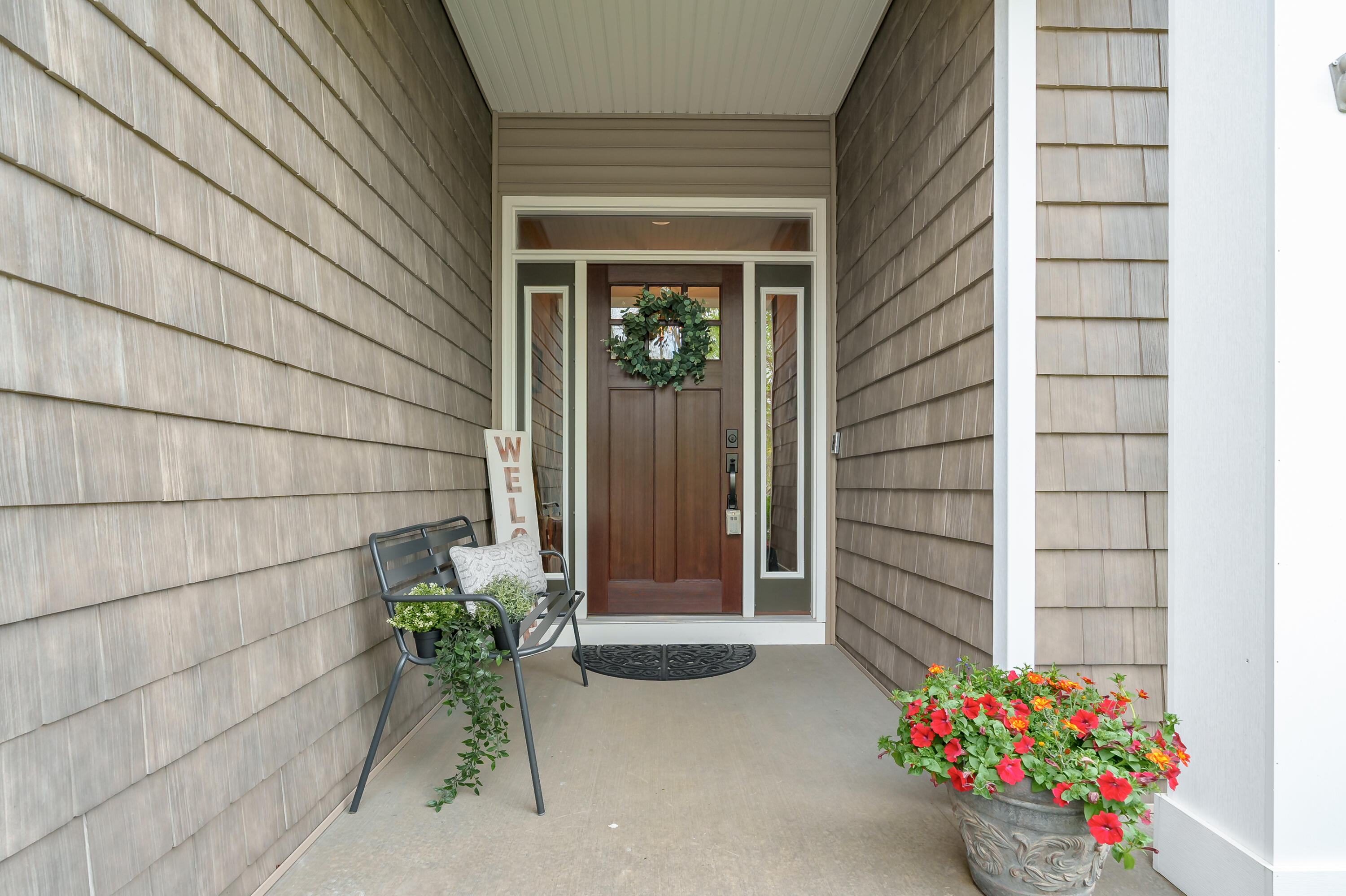 3378 Dunns Ridge Kalamazoo, MI 49009 - Photo 3 of 43 Dunns Ridge 3378 Kalamazoo 49006-36