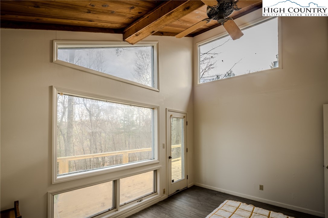 471 Lakeview Road Newland, NC 28657 - Photo 29 of 50 Gallery Image 29