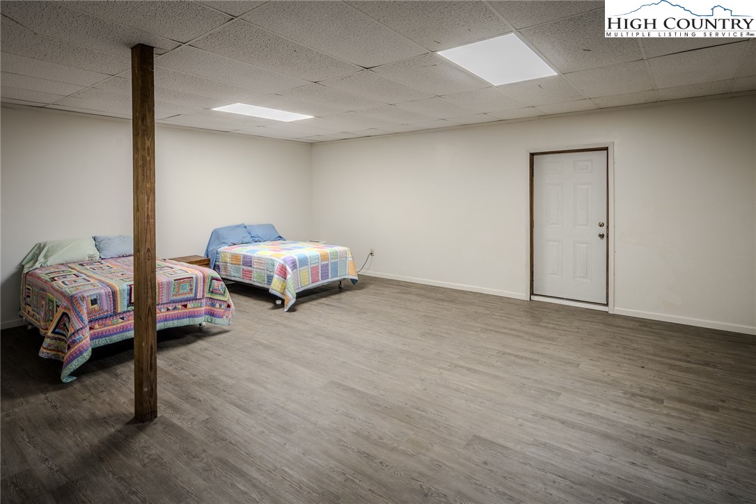 471 Lakeview Road Newland, NC 28657 - Photo 44 of 50 Gallery Image 44