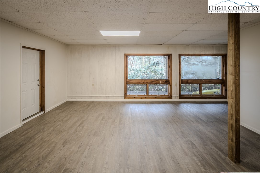 471 Lakeview Road Newland, NC 28657 - Photo 46 of 50 Gallery Image 46