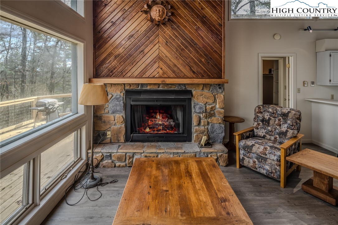 471 Lakeview Road Newland, NC 28657 - Photo 7 of 50 Gallery Image 7