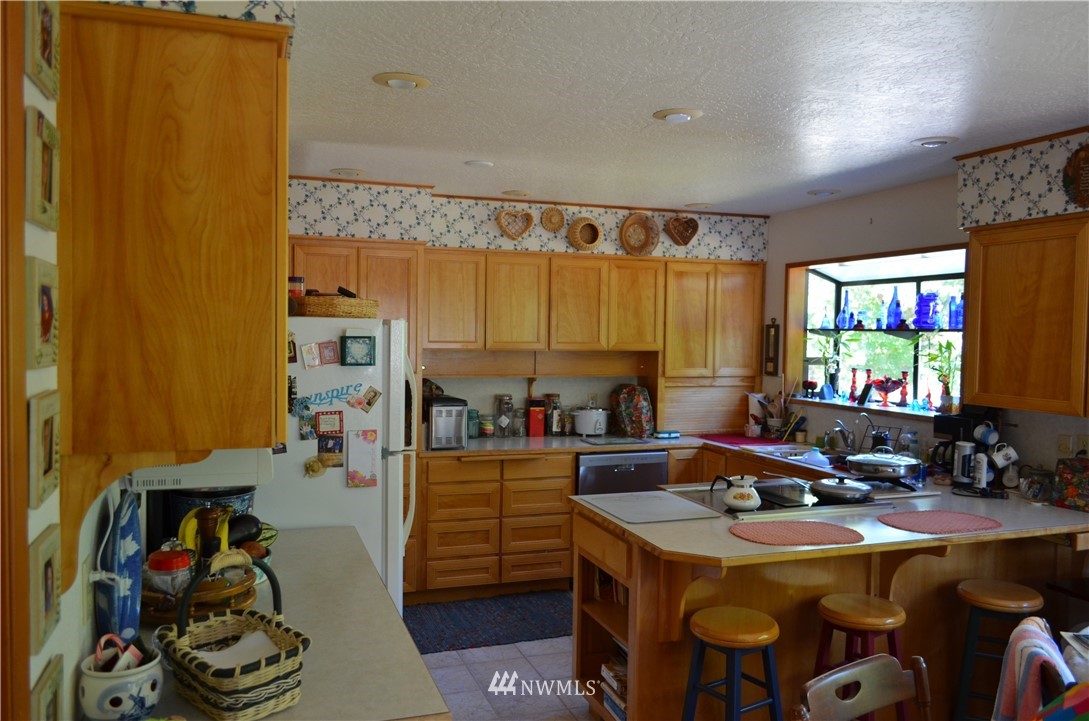 52 Reservoir Road Port Angeles, WA 98363 - Photo 9 of 23 Gallery Image 9