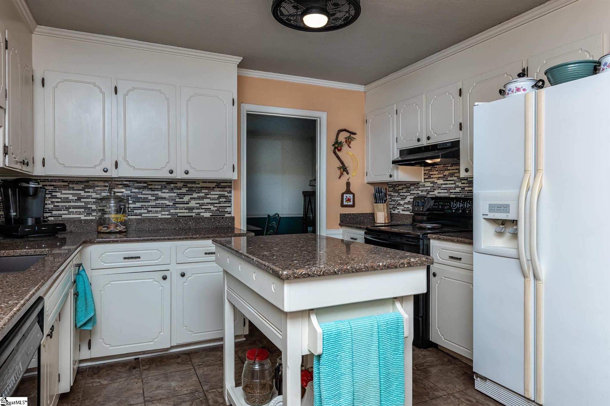514 Hammett Road Greer, SC 29650 - Photo 16 of 28 Gallery Image 16