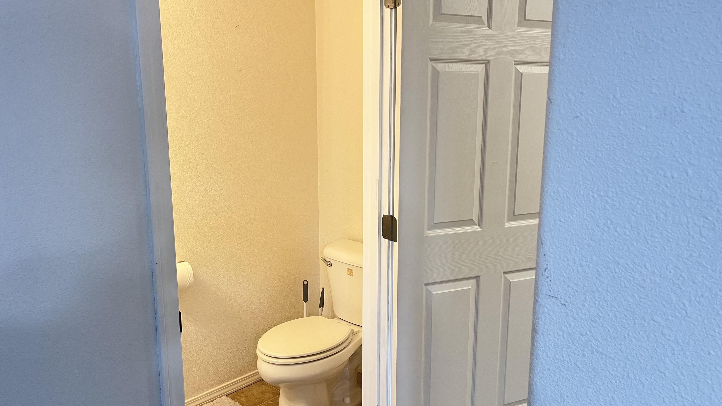 450 Midway Road, Unit 5 Medford, OR 97501 - Photo 17 of 46 IMG_1375 (1)