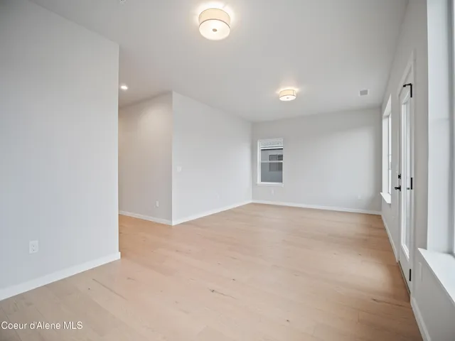 $799,000 | 997 East RR Avenue, Post Falls, ID 83854