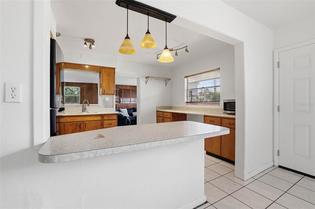 2112 West Orient Street Tampa, FL 33607 - Photo 10 of 23