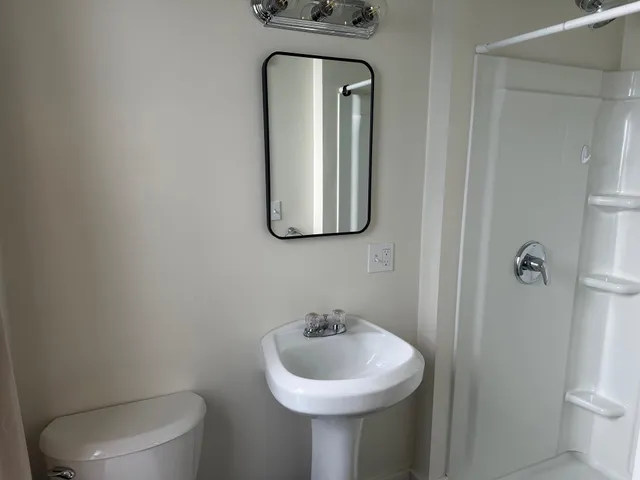 $1,895 | 26 Maple Street, Dover, NH 03820