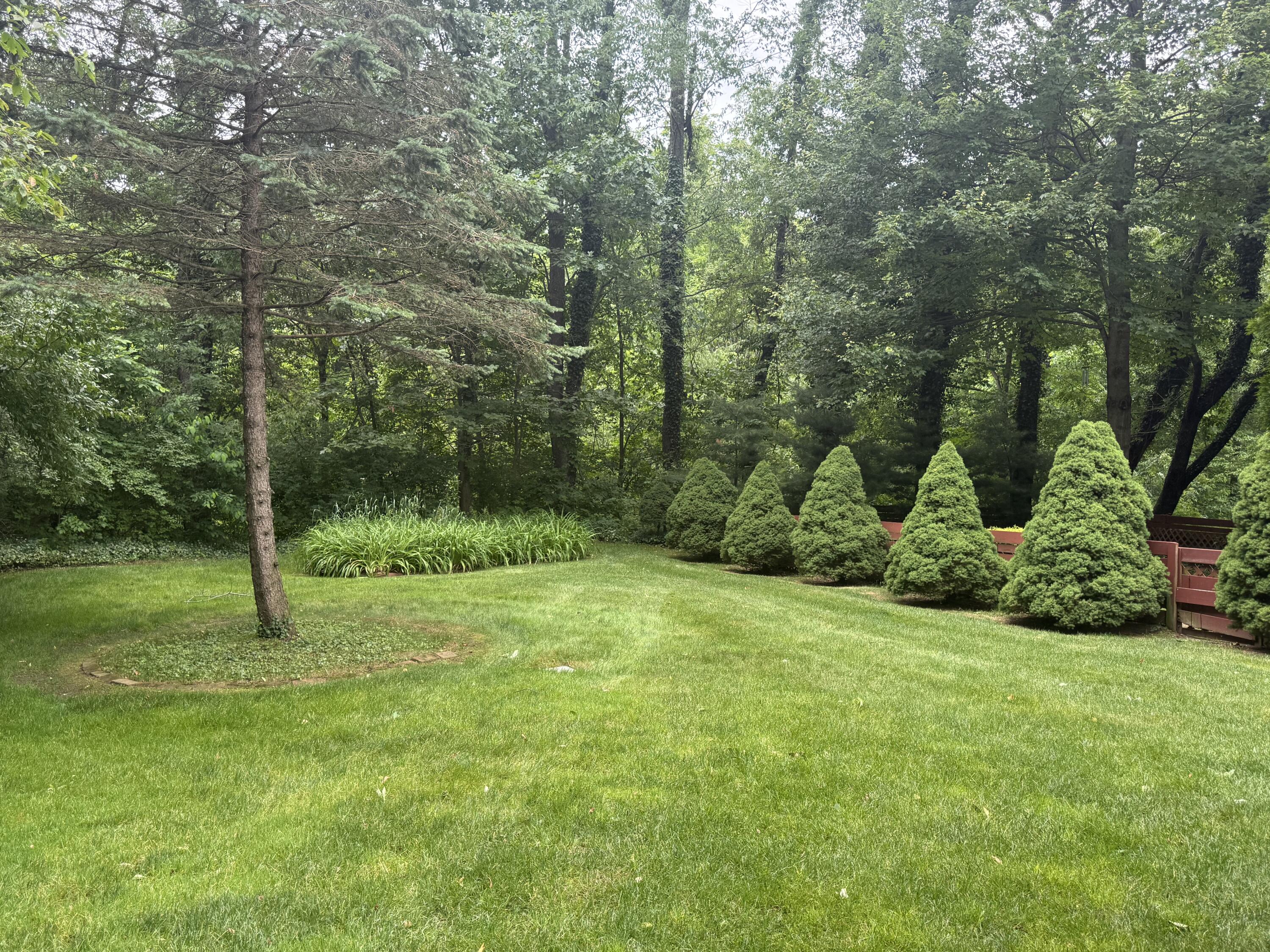 578 Wittenberg Path St. Joseph, MI 49085 - Photo 3 of 15 IMG_5490 (1)
