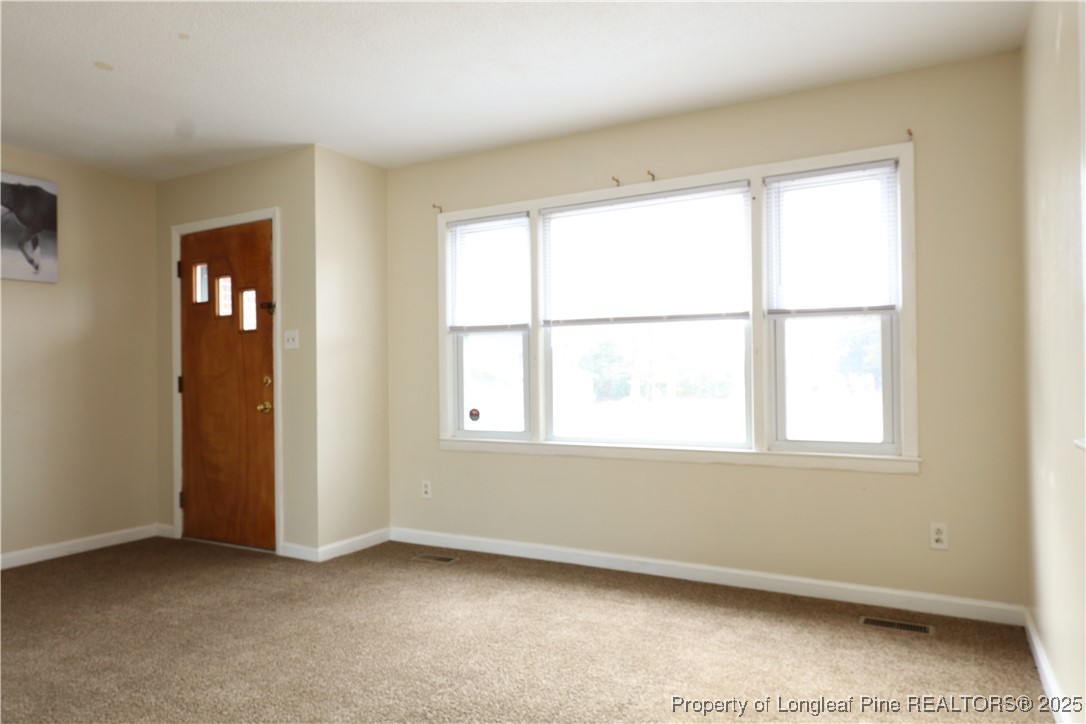 487 North Platte Road Fayetteville, NC 28303 - Photo 3 of 19 Gallery Image 3