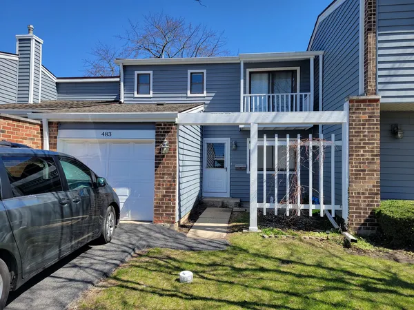 $385,000 | 483 Rustic Drive, Wheeling, IL 60090