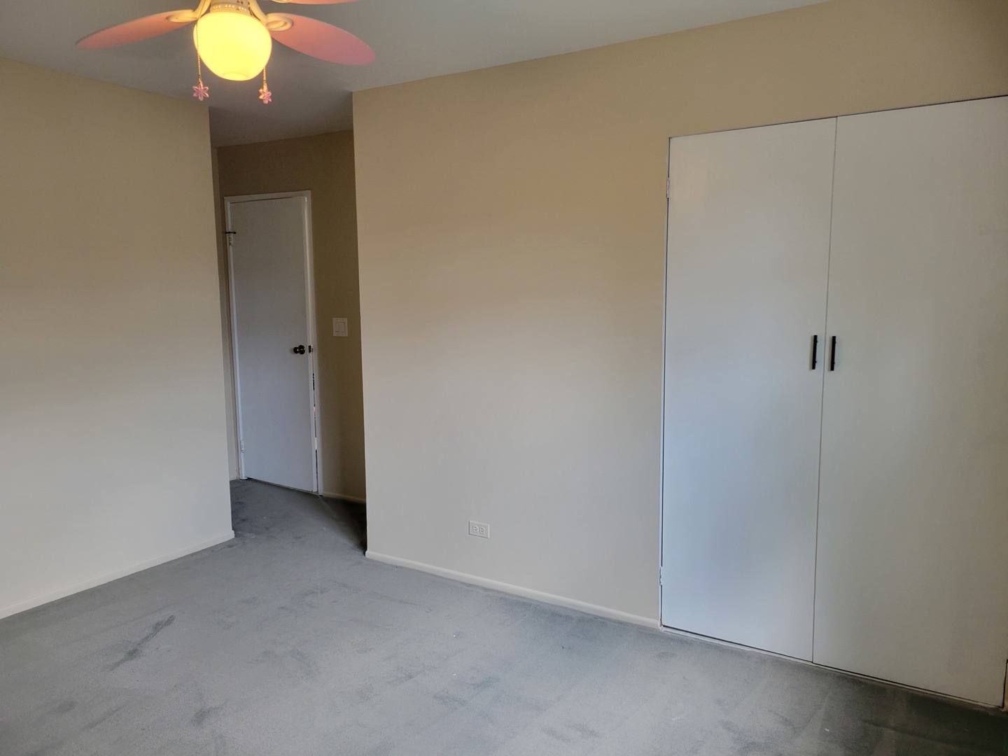 483 Rustic Drive Wheeling, IL 60090 - Photo 11 of 19