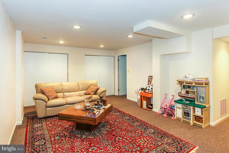 8611 Aqueduct Road Potomac, MD 20854 - Photo 23 of 30 Basement