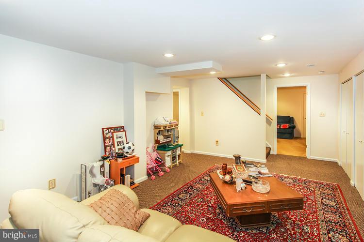 8611 Aqueduct Road Potomac, MD 20854 - Photo 24 of 30 Basement