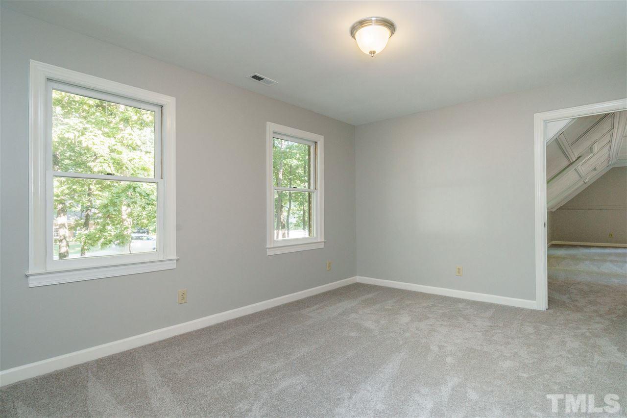8520 Seagate Drive Raleigh, NC 27615 - Photo 17 of 25
