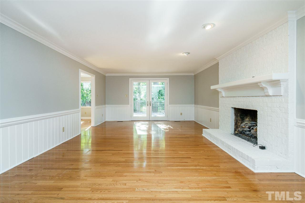 8520 Seagate Drive Raleigh, NC 27615 - Photo 4 of 25