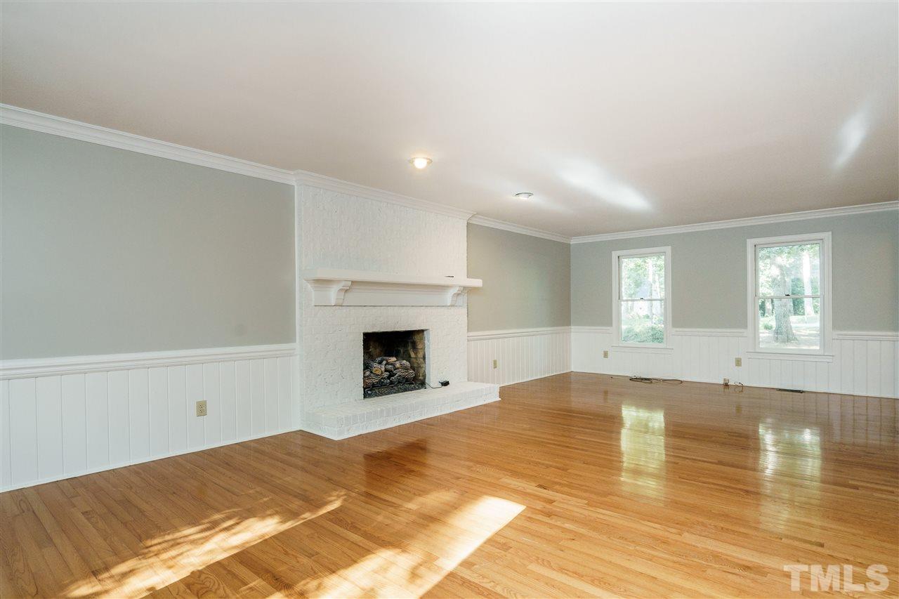 8520 Seagate Drive Raleigh, NC 27615 - Photo 5 of 25