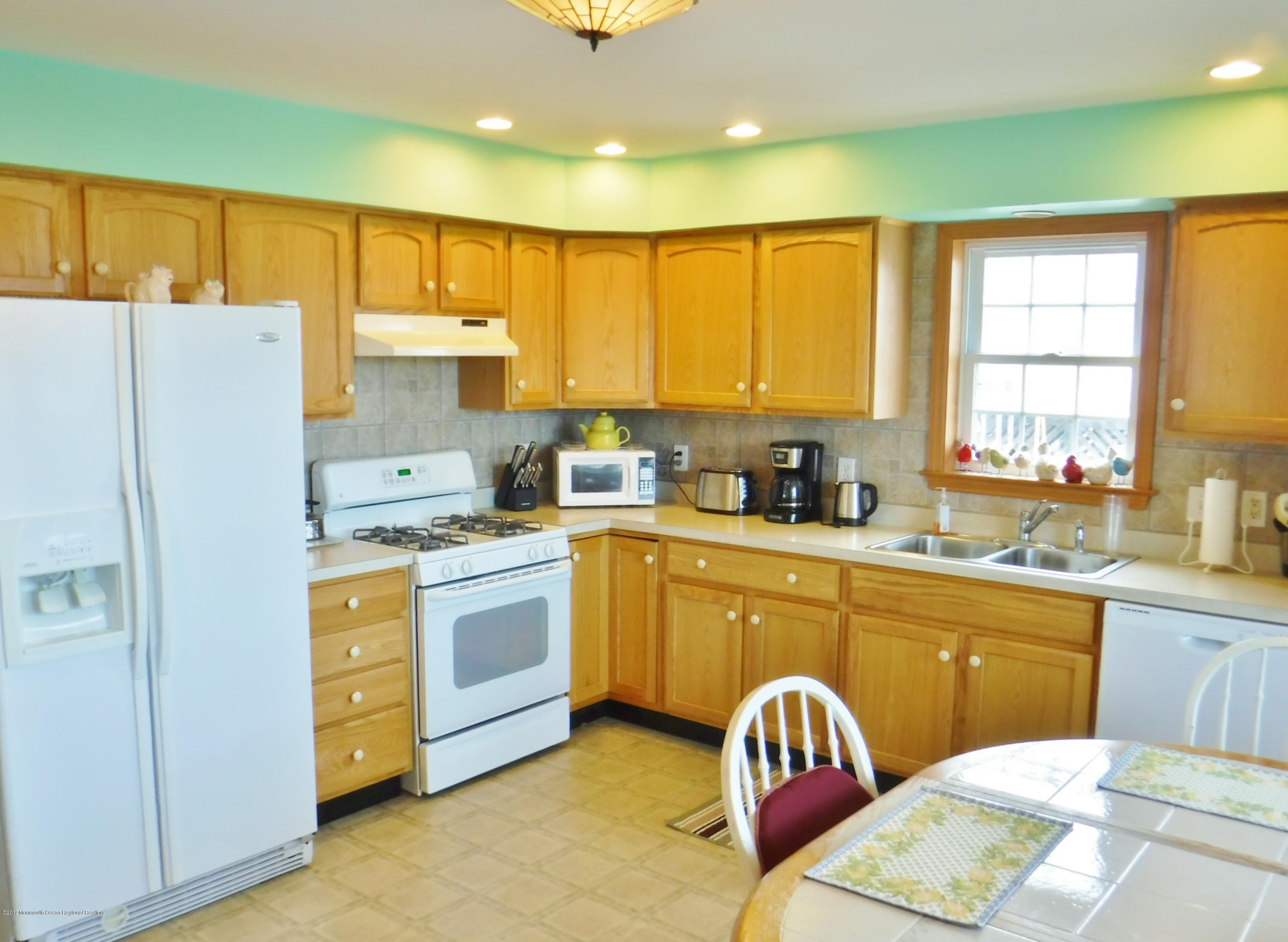 16 Columbia Road Little Egg Harbor, NJ 08087 - Photo 8 of 43 DSCF0542
