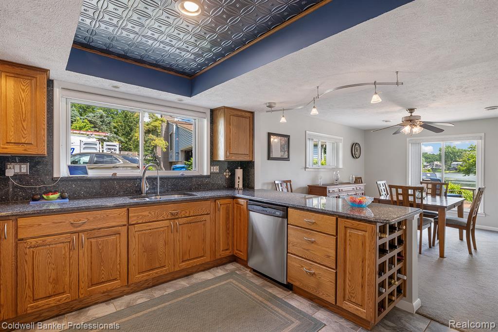 3093 Ripple Way White Lake, MI 48383 - Photo 14 of 44 Gallery Image 14
