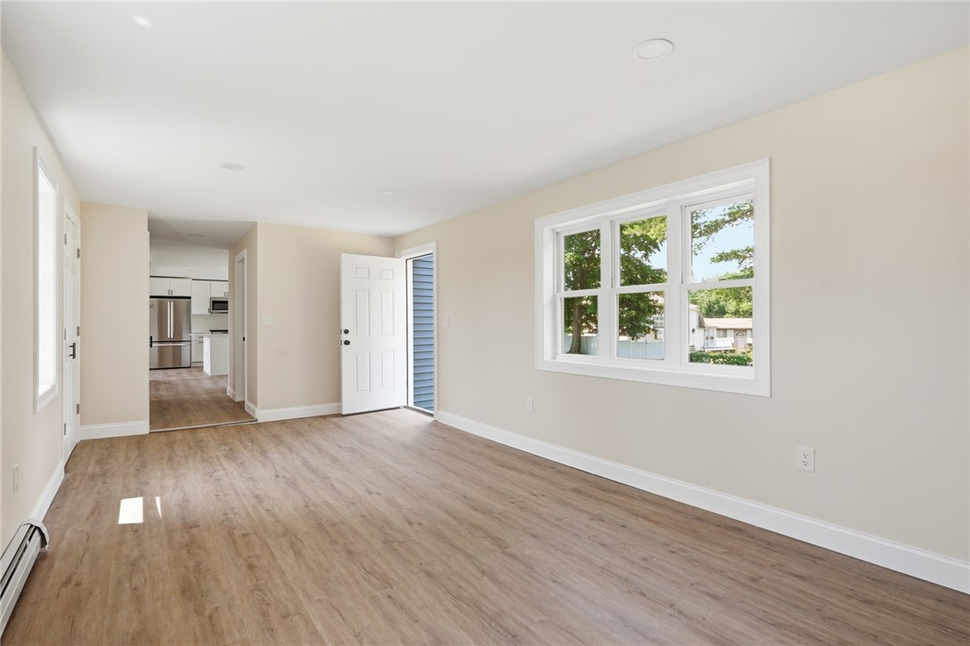 533 Scituate Avenue Cranston, RI 02921 - Photo 22 of 44