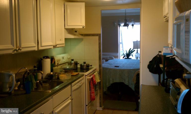 9129 September Lane Silver Spring, MD 20901 - Photo 3 of 13 Kitchen