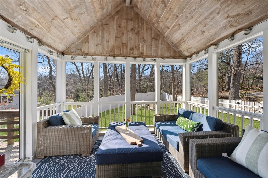 96 Glen Road Wellesley, MA 02481 - Photo 14 of 41