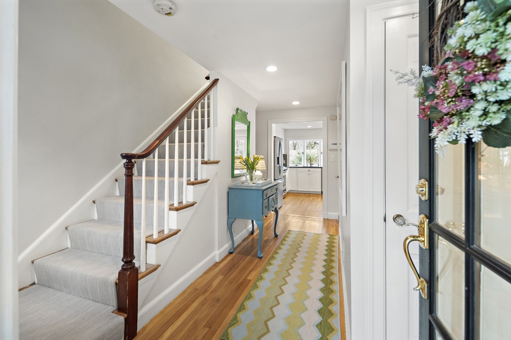 96 Glen Road Wellesley, MA 02481 - Photo 2 of 41