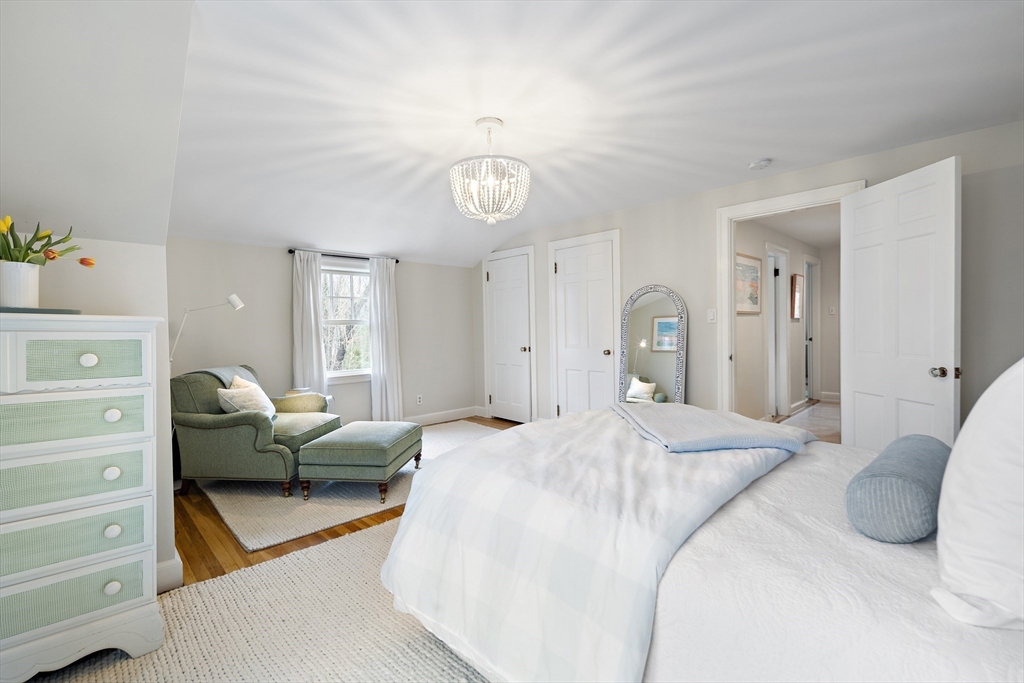 96 Glen Road Wellesley, MA 02481 - Photo 22 of 41