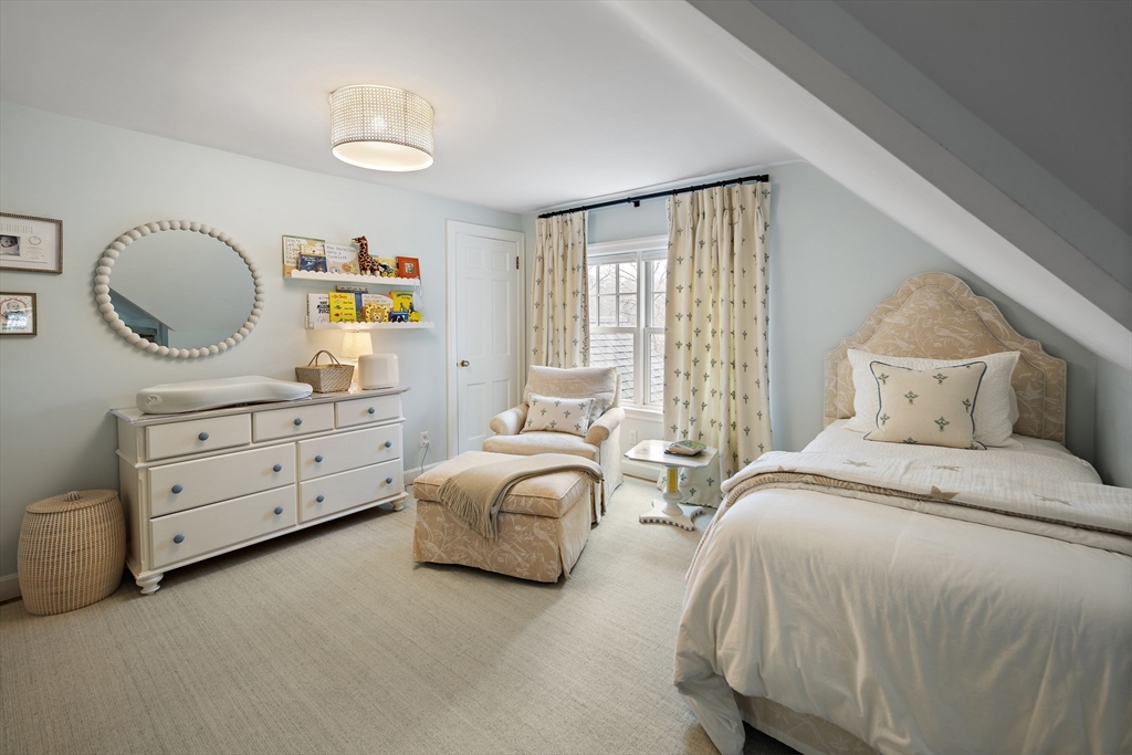 96 Glen Road Wellesley, MA 02481 - Photo 27 of 41