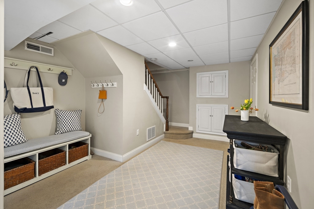 96 Glen Road Wellesley, MA 02481 - Photo 29 of 41