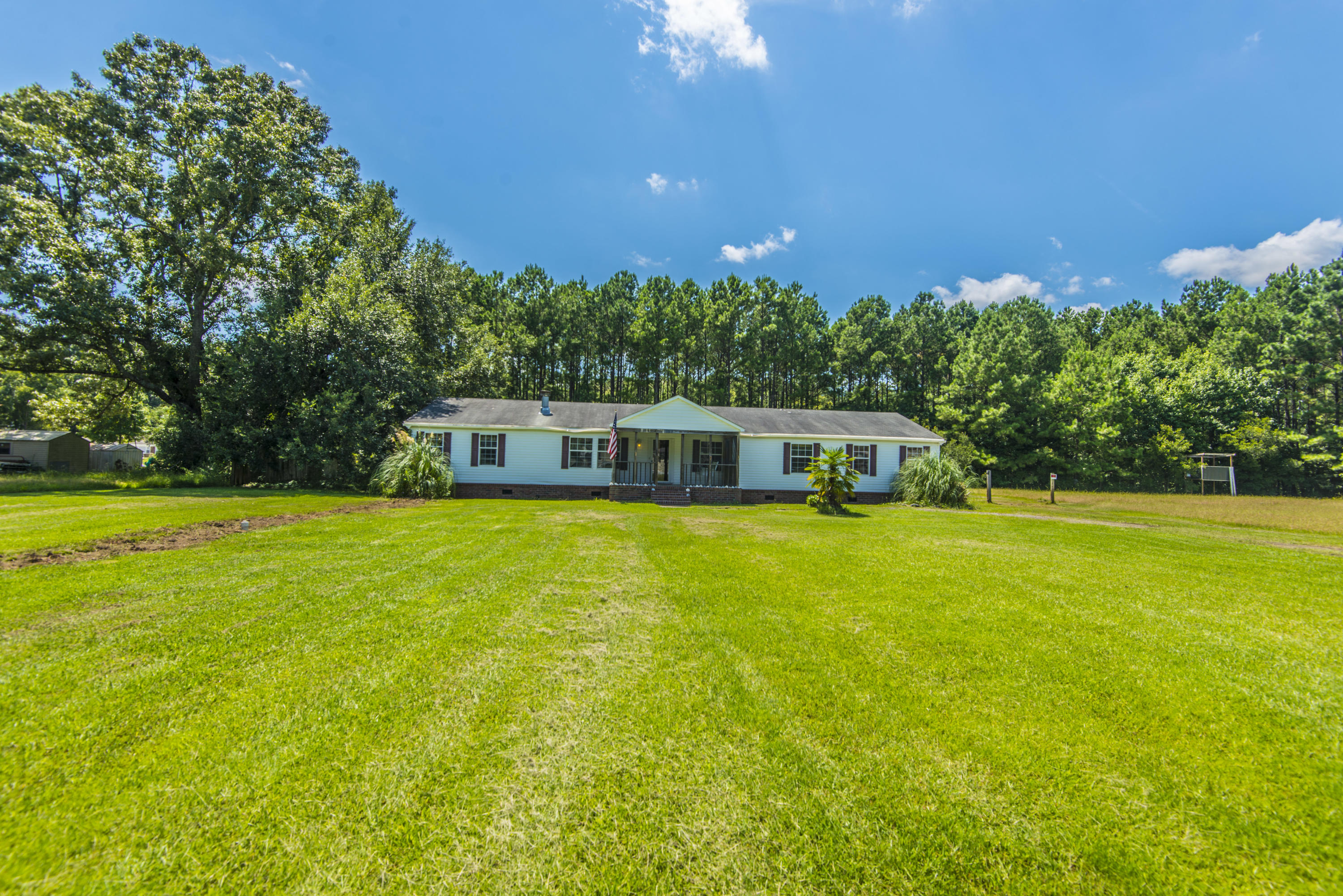 125 Little River Road Goose Creek, SC 29445 - Photo 2 of 33 125littleriverfront3