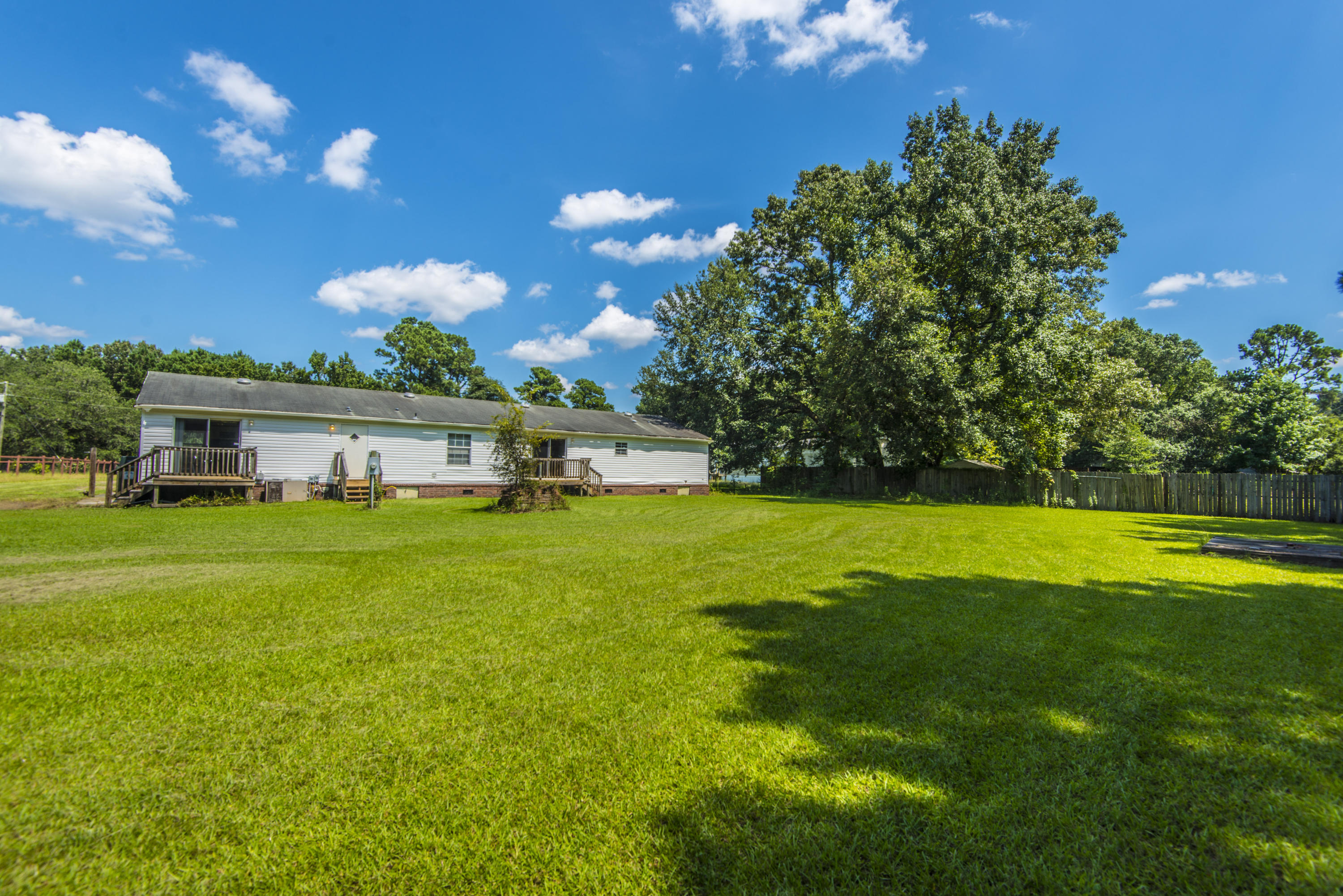 125 Little River Road Goose Creek, SC 29445 - Photo 32 of 33 125Littleriverrearhomeview