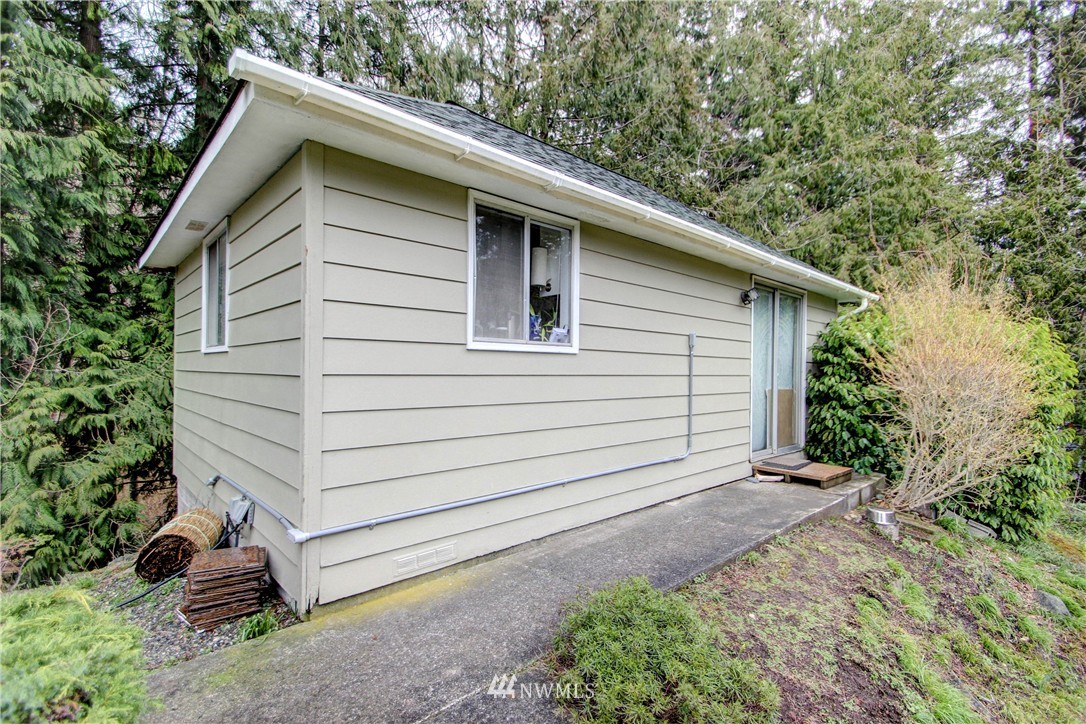 7335 Miller Road Anacortes, WA 98221 - Photo 5 of 22 Gallery Image 5