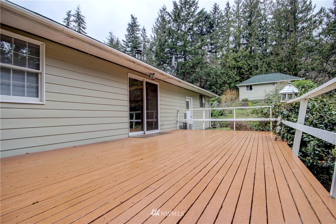7335 Miller Road Anacortes, WA 98221 - Photo 10 of 22 Gallery Image 10
