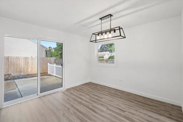 $344,900 | 33448 North Greentree Road, Grayslake, IL 60030