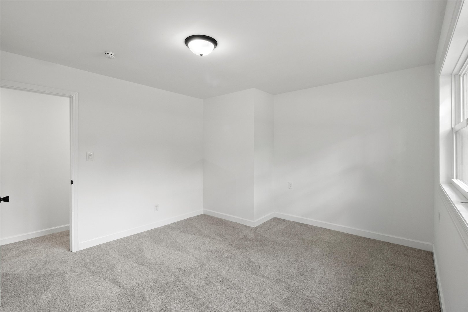33448 North Greentree Road Grayslake, IL 60030 - Photo 19 of 49 a view of an empty room