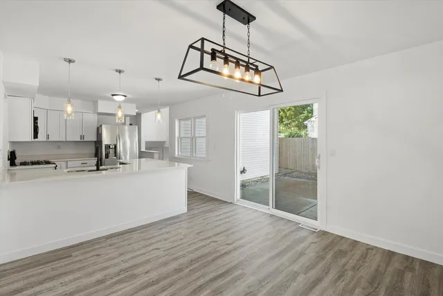 $344,900 | 33448 North Greentree Road, Grayslake, IL 60030