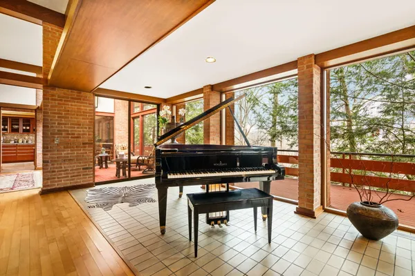 $3,500,000 | 276 Indian River Place, Ann Arbor, MI 48104