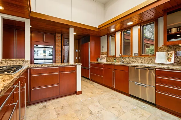 $3,500,000 | 276 Indian River Place, Ann Arbor, MI 48104