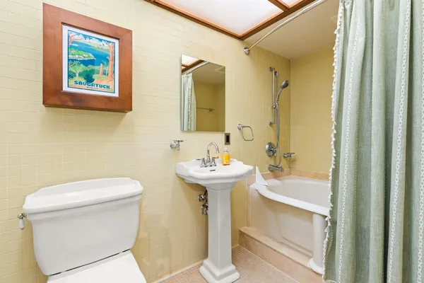 $3,500,000 | 276 Indian River Place, Ann Arbor, MI 48104