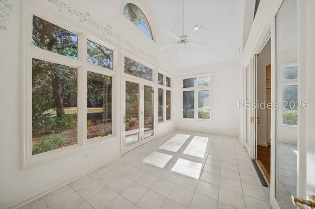 $869,000 | 8 Oketee Court, Hilton Head Island, SC 29926