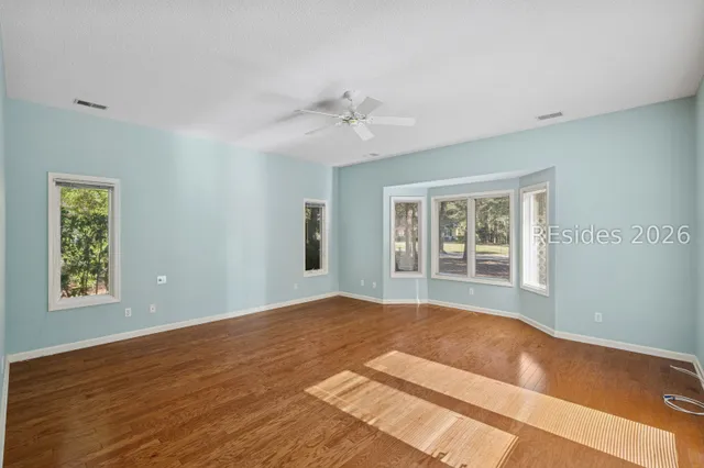 $869,000 | 8 Oketee Court, Hilton Head Island, SC 29926