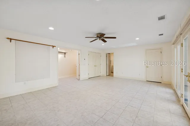 $869,000 | 8 Oketee Court, Hilton Head Island, SC 29926