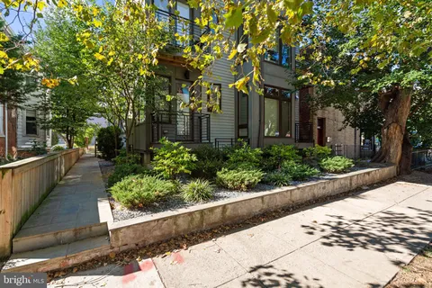 $549,000 | 4126 8th Street Northwest, Unit 2, Washington, DC 20011