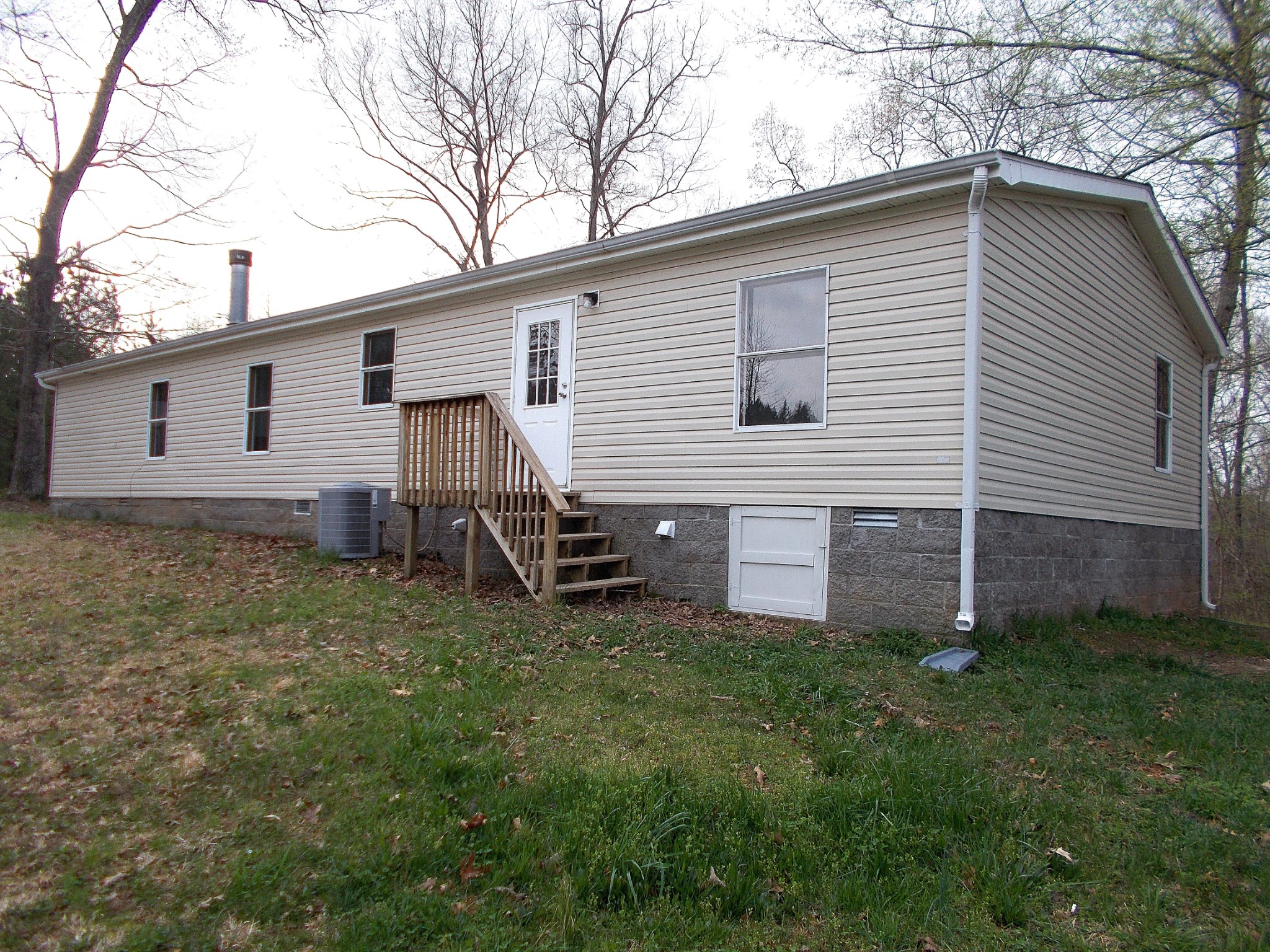 601 Caps Ridge Dickson, TN 37055 - Photo 4 of 34 a view of a house with a yard
