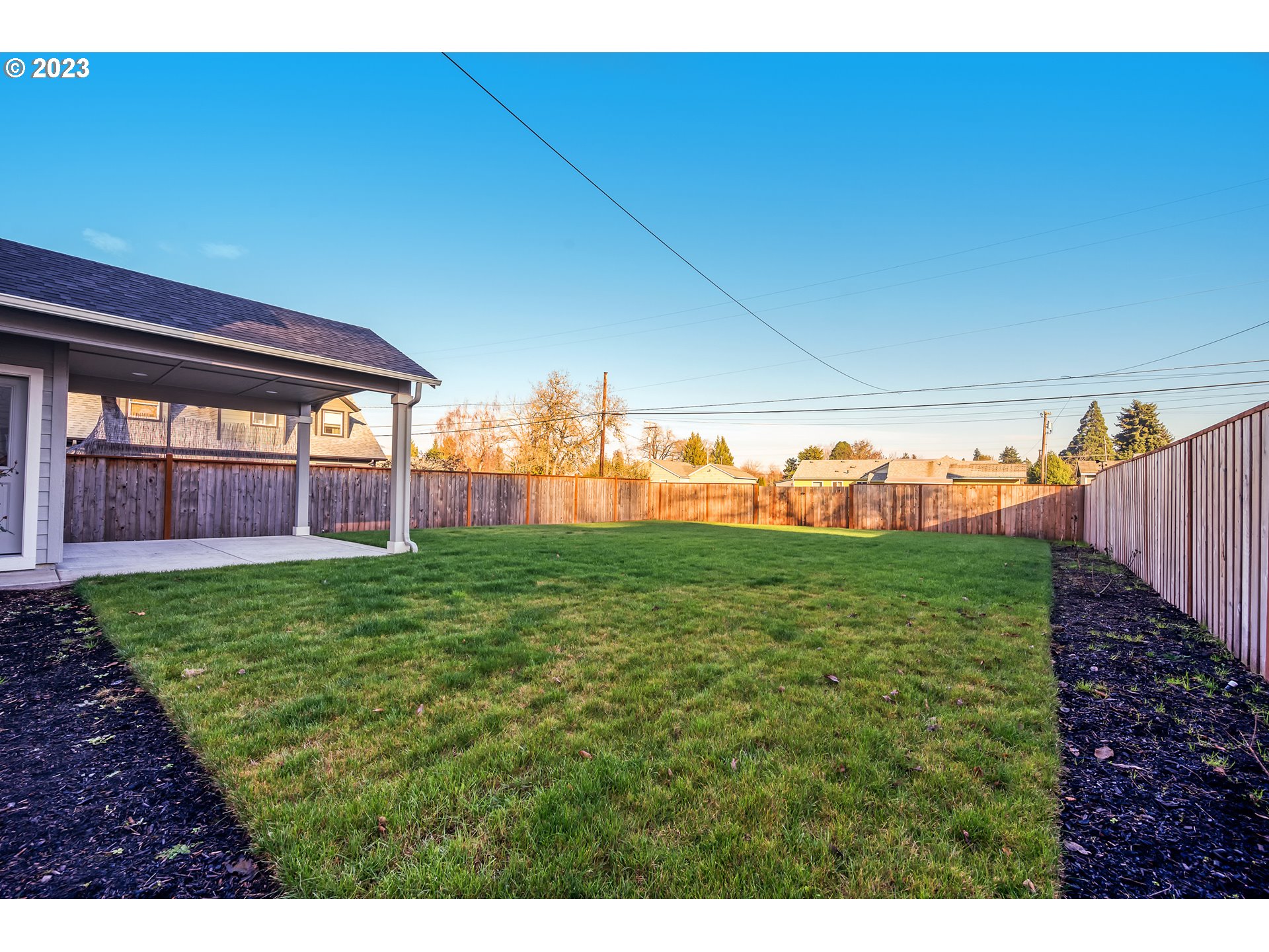 1057 Laura Street Springfield, OR 97477 - Photo 28 of 39 a view of a backyard with garden