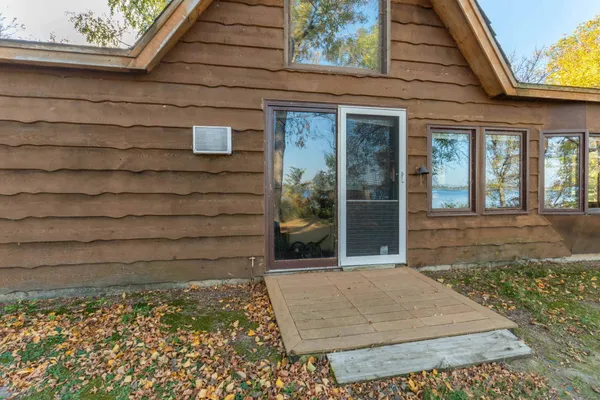 $529,900 | 37084 Hackberry Point Road, Richville, MN 56576