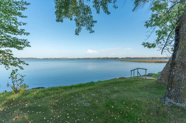 $529,900 | 37084 Hackberry Point Road, Richville, MN 56576