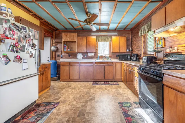 $529,900 | 37084 Hackberry Point Road, Richville, MN 56576