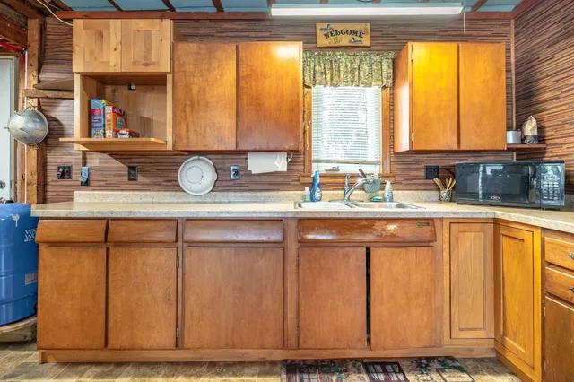 $529,900 | 37084 Hackberry Point Road, Richville, MN 56576